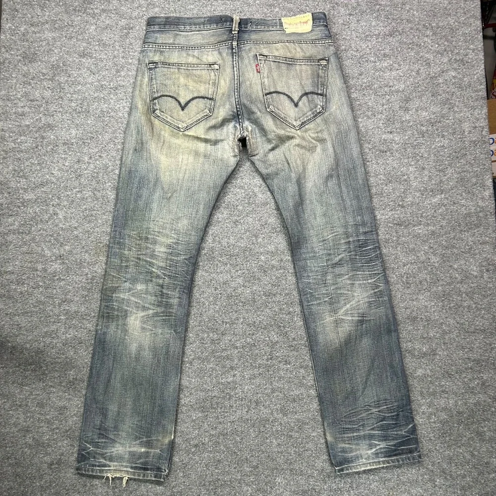 Vintage Levi's 504 Straight Jeans Men's Faded Blue Denim Pockets Classic - 34X34